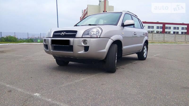 Позашляховик / Кросовер Hyundai Tucson 2004 в Харкові