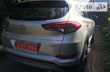 Позашляховик / Кросовер Hyundai Tucson 2017 в 