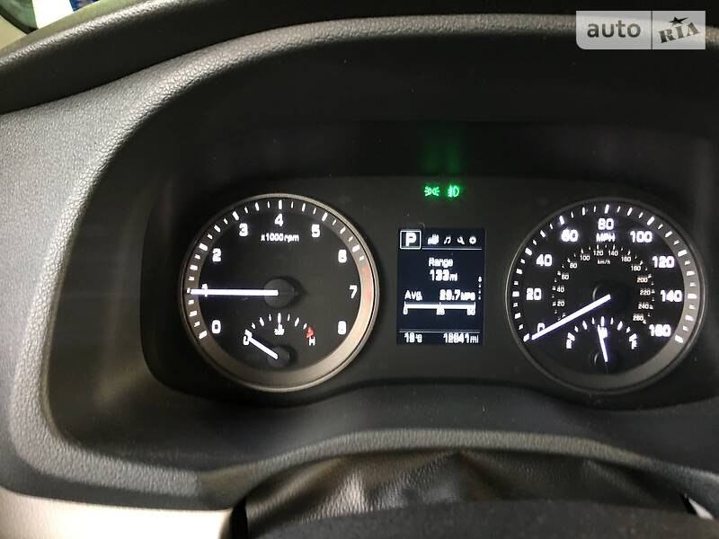 Позашляховик / Кросовер Hyundai Tucson 2017 в Луцьку