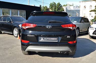 Позашляховик / Кросовер Hyundai Tucson 2016 в Харкові