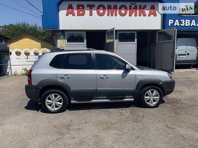 Позашляховик / Кросовер Hyundai Tucson 2010 в Нікополі