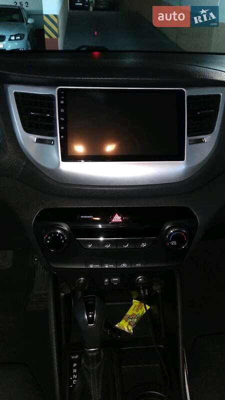 Внедорожник / Кроссовер Hyundai Tucson 2015 в Одессе