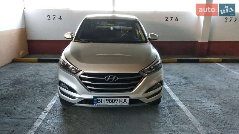 Внедорожник / Кроссовер Hyundai Tucson 2015 в Одессе