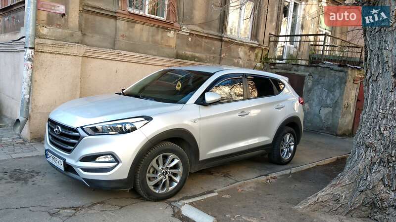 Внедорожник / Кроссовер Hyundai Tucson 2015 в Одессе