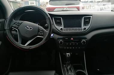 Внедорожник / Кроссовер Hyundai Tucson 2015 в Харькове