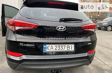 Внедорожник / Кроссовер Hyundai Tucson 2017 в Киеве