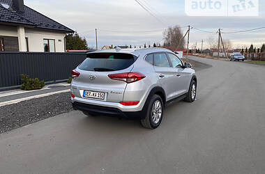 Позашляховик / Кросовер Hyundai Tucson 2016 в Ковелі