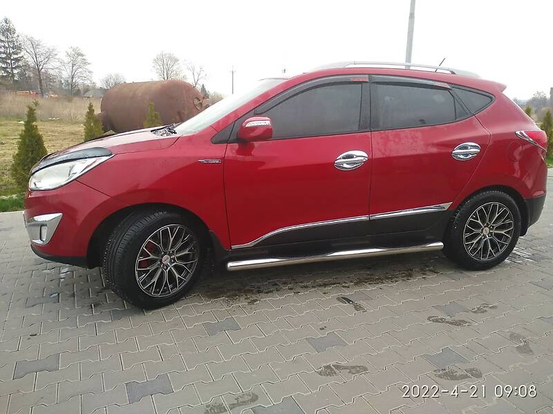 Позашляховик / Кросовер Hyundai Tucson 2012 в Яворові