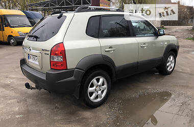 Внедорожник / Кроссовер Hyundai Tucson 2004 в Житомире