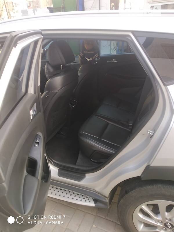 Внедорожник / Кроссовер Hyundai Tucson 2015 в Запорожье