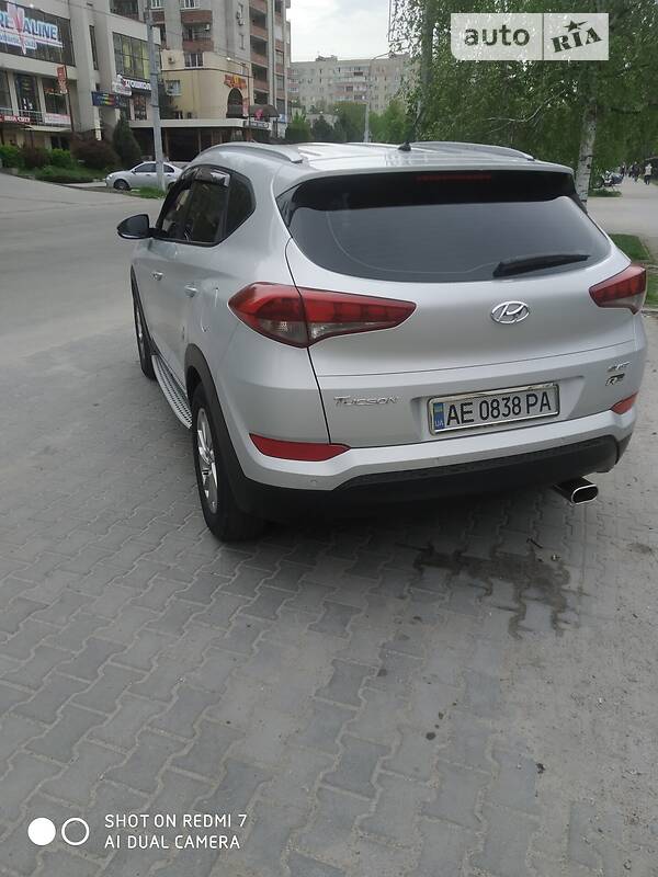 Внедорожник / Кроссовер Hyundai Tucson 2015 в Запорожье