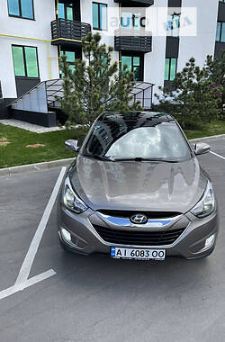 Позашляховик / Кросовер Hyundai Tucson 2013 в Києві