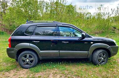 Внедорожник / Кроссовер Hyundai Tucson 2005 в Мурованых Куриловцах