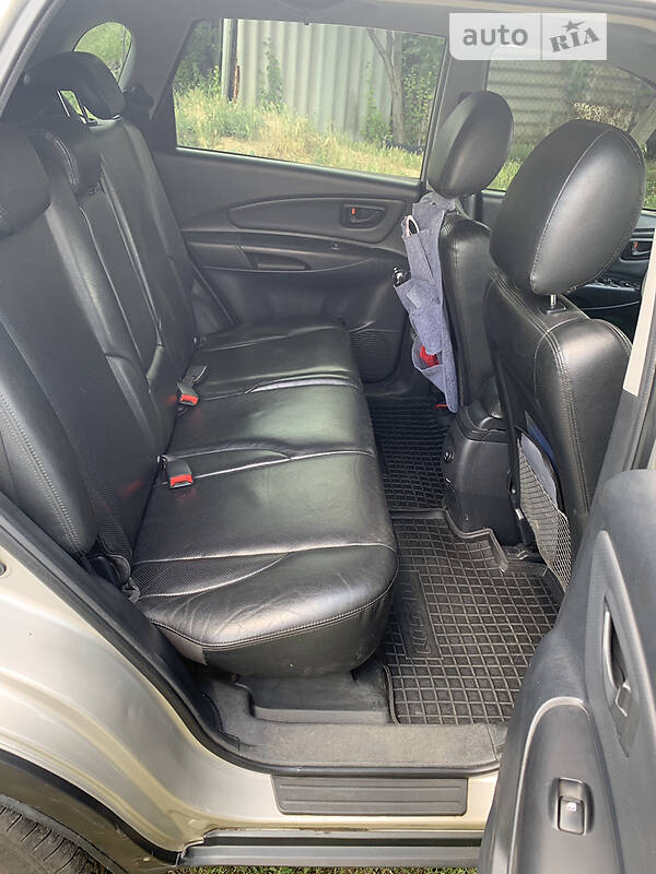 Позашляховик / Кросовер Hyundai Tucson 2007 в Солоному