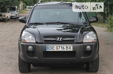 Внедорожник / Кроссовер Hyundai Tucson 2008 в Первомайске