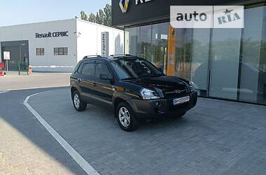 Позашляховик / Кросовер Hyundai Tucson 2010 в Одесі