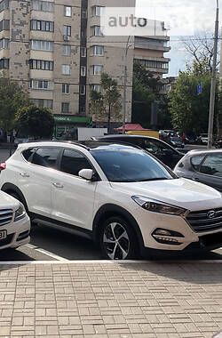 Внедорожник / Кроссовер Hyundai Tucson 2017 в Харькове