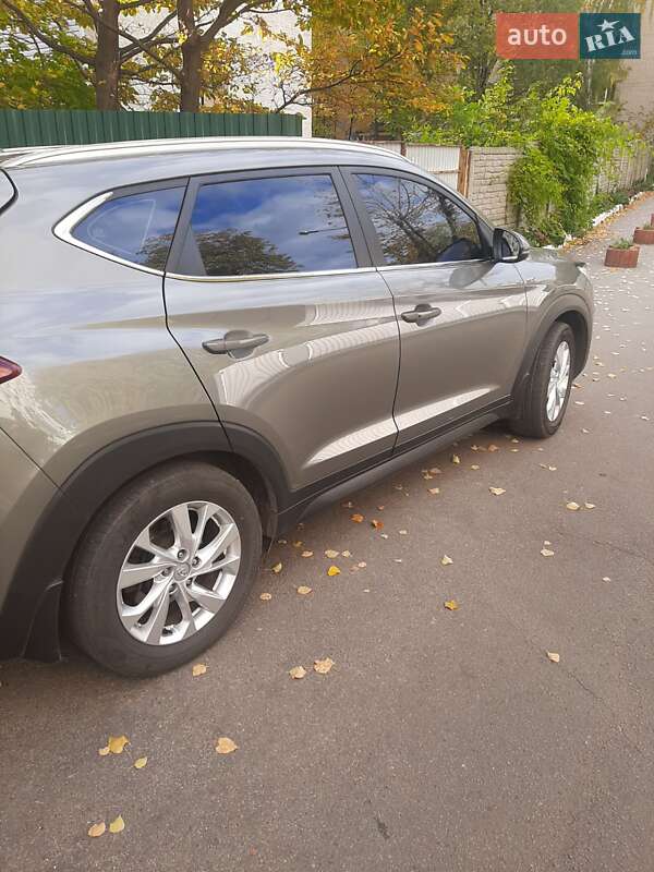 Внедорожник / Кроссовер Hyundai Tucson 2019 в Киеве