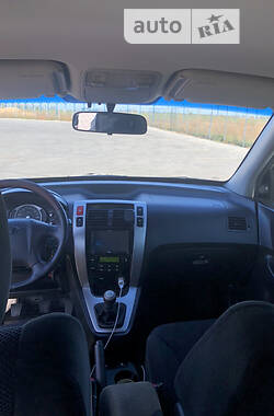 Внедорожник / Кроссовер Hyundai Tucson 2007 в 