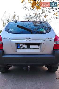 Внедорожник / Кроссовер Hyundai Tucson 2005 в 