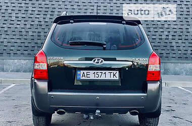 Внедорожник / Кроссовер Hyundai Tucson 2008 в 