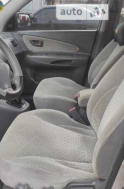 Внедорожник / Кроссовер Hyundai Tucson 2005 в Могилев-Подольске