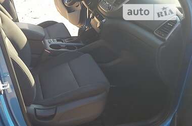 Внедорожник / Кроссовер Hyundai Tucson 2016 в 