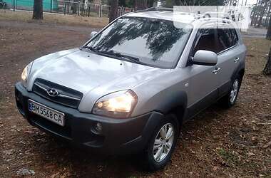 Внедорожник / Кроссовер Hyundai Tucson 2012 в 