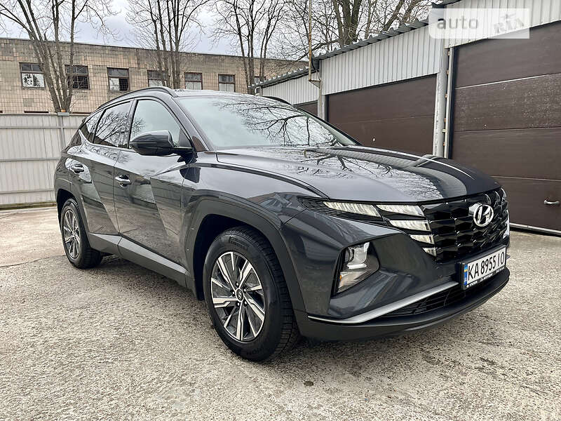 Внедорожник / Кроссовер Hyundai Tucson 2021 в 