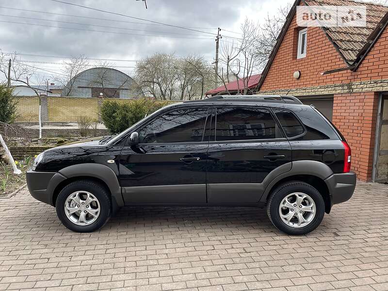 Внедорожник / Кроссовер Hyundai Tucson 2009 в Виннице