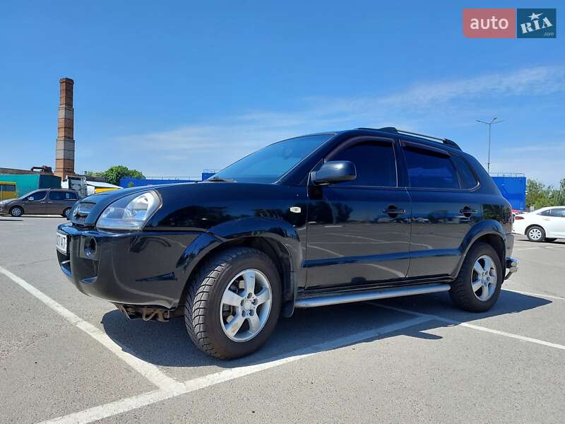 Позашляховик / Кросовер Hyundai Tucson 2007 в Житомирі
