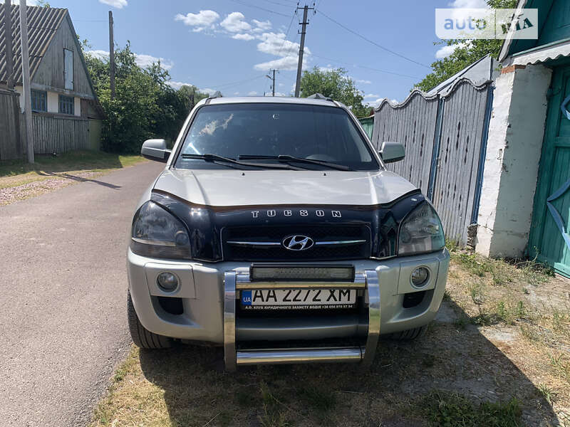 Внедорожник / Кроссовер Hyundai Tucson 2008 в 