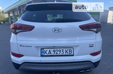 Внедорожник / Кроссовер Hyundai Tucson 2017 в 
