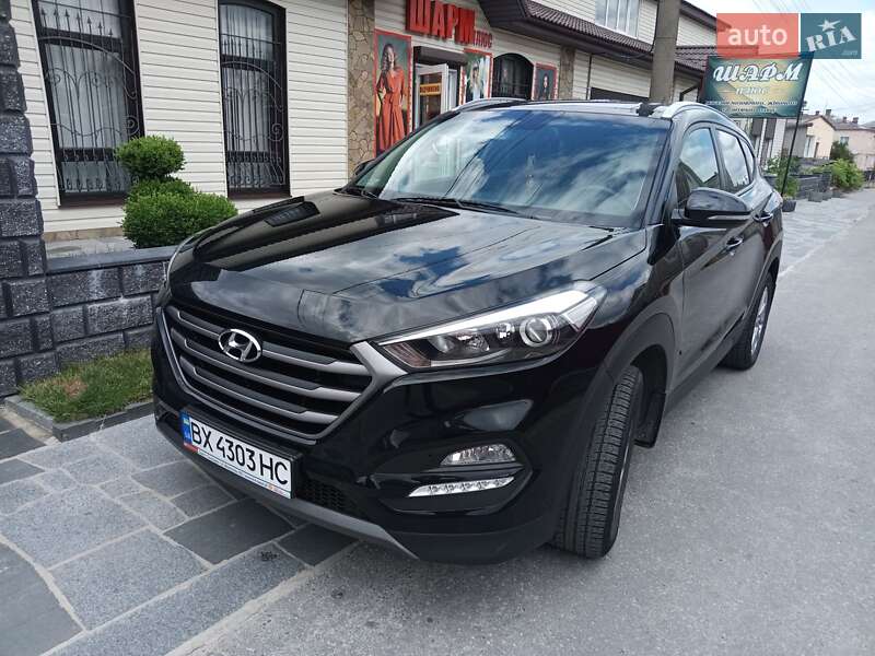 Позашляховик / Кросовер Hyundai Tucson 2016 в Києві