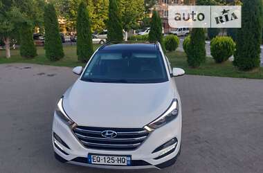Внедорожник / Кроссовер Hyundai Tucson 2017 в 
