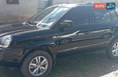 Позашляховик / Кросовер Hyundai Tucson 2009 в Тлумачі