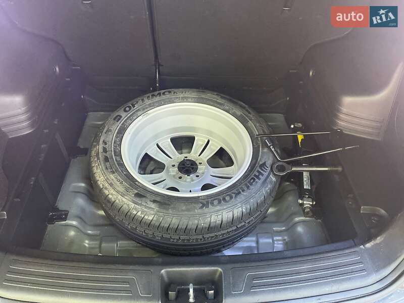 Позашляховик / Кросовер Hyundai Tucson 2010 в Гайсину