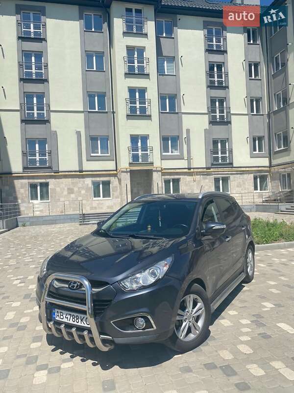 Позашляховик / Кросовер Hyundai Tucson 2010 в Гайсину