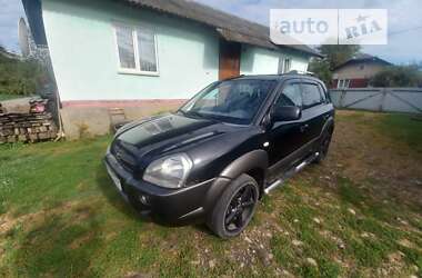 Hyundai tucson 2005 года