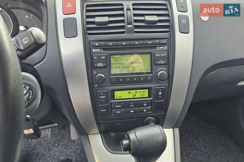 Позашляховик / Кросовер Hyundai Tucson 2009 в Коломиї фото 16 Позашляховик / Кросовер Hyundai Tucson 2009 в Коломиї