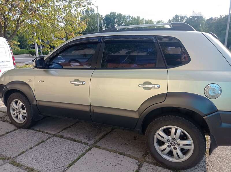 Внедорожник / Кроссовер Hyundai Tucson 2008 в Днепре