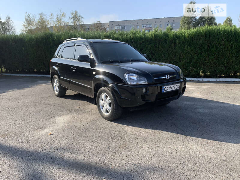 Внедорожник / Кроссовер Hyundai Tucson 2008 в 