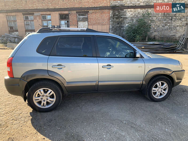 Внедорожник / Кроссовер Hyundai Tucson 2007 в Николаеве фото 7 Внедорожник / Кроссовер Hyundai Tucson 2007 в Николаеве