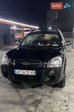 Внедорожник / Кроссовер Hyundai Tucson 2009 в 