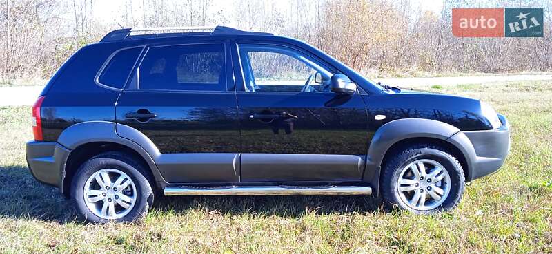 Позашляховик / Кросовер Hyundai Tucson 2007 в Білогір'ї