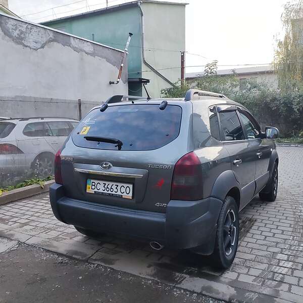 Позашляховик / Кросовер Hyundai Tucson 2011 в Львові