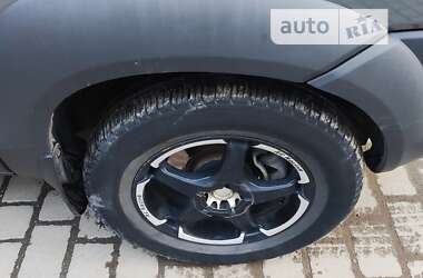 Внедорожник / Кроссовер Hyundai Tucson 2011 в 