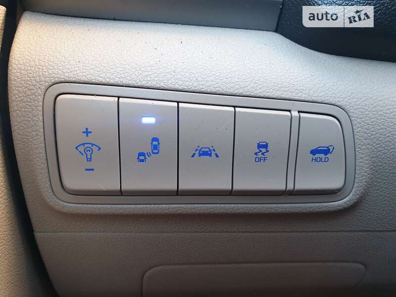 Позашляховик / Кросовер Hyundai Tucson 2016 в Києві фото 8 Позашляховик / Кросовер Hyundai Tucson 2016 в Києві