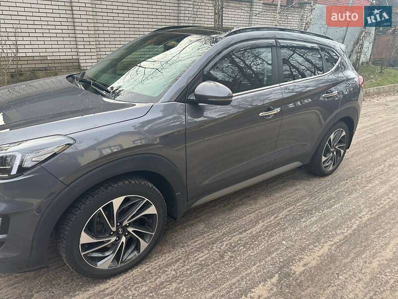Позашляховик / Кросовер Hyundai Tucson 2019 в Ірпені