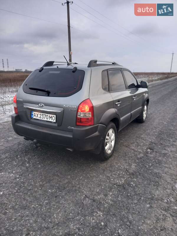 Позашляховик / Кросовер Hyundai Tucson 2011 в Балаклії